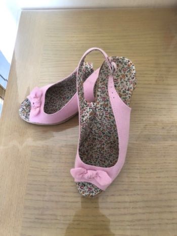 Chaussures en toile rose