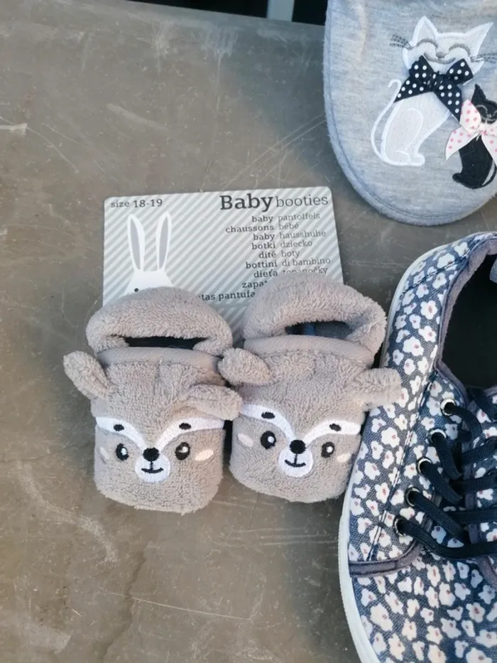 Chaussures enfants du bébé au 32,34,35,36 - photo numéro 2