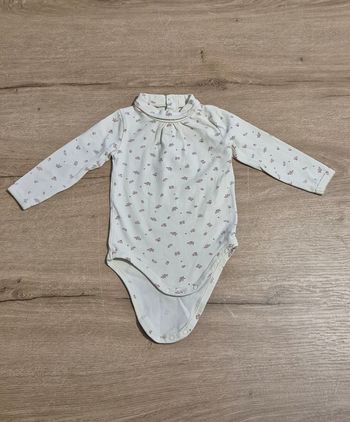 Bodie à col roulé 12 mois 🌸