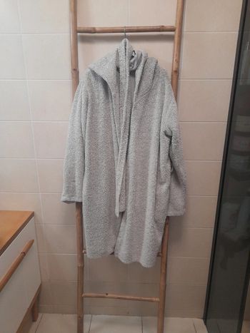 Peignoir polaire gris chiné avec ceinture taille XL