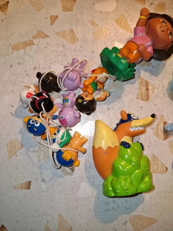Lot figurines dora - photo numéro 5
