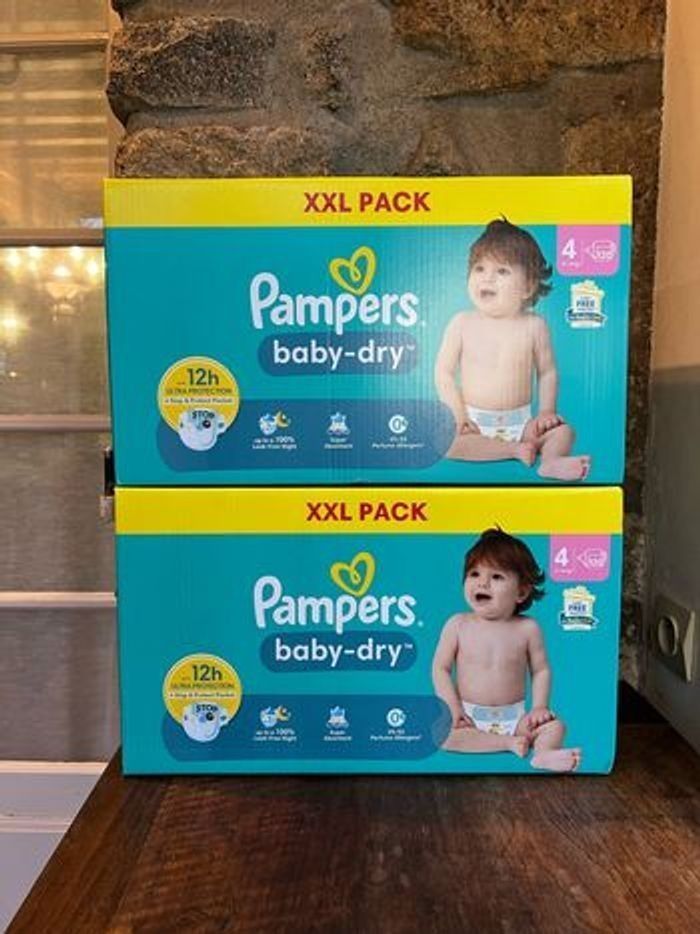 Lot 2 cartons Pampers Taille 4 : 240 Couches - photo numéro 1