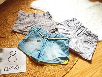 Lot shorts 8ans fille