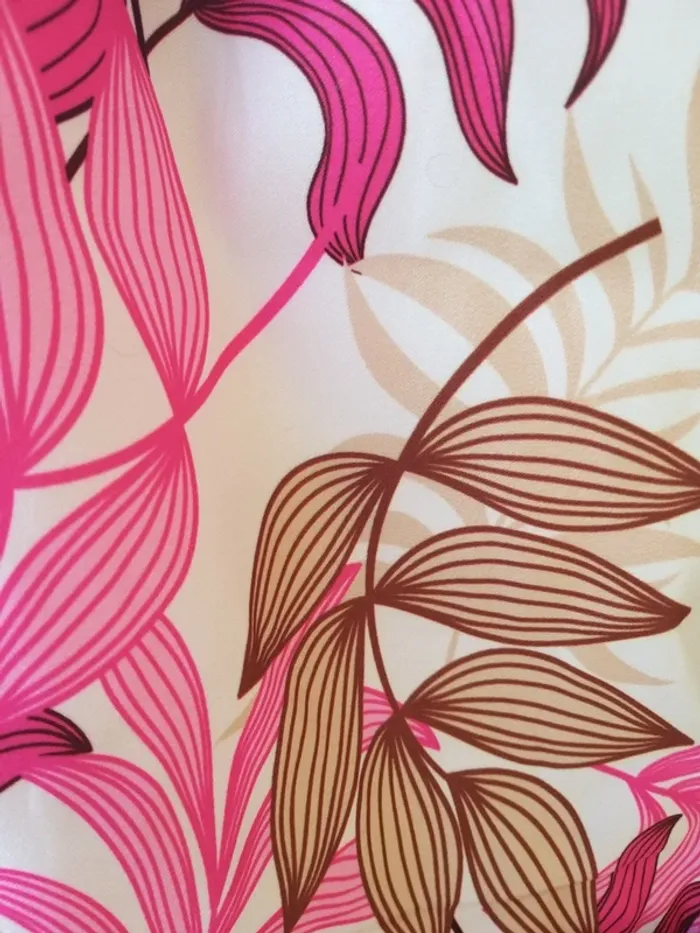 Short femme rose et blanc - photo numéro 3