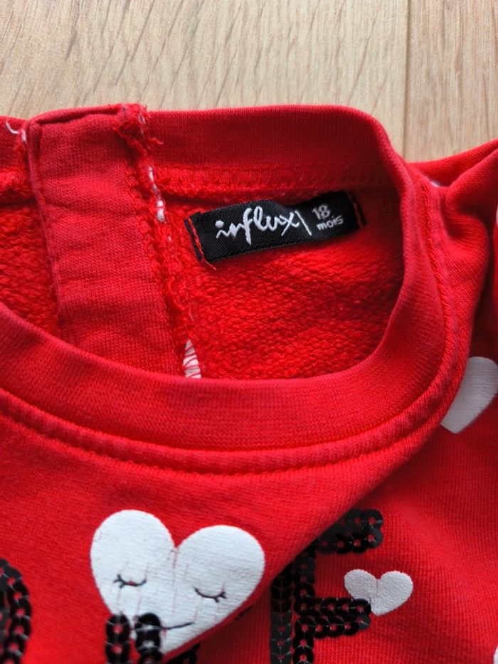 Pull / sweat rouge motifs coeurs Influx - Taille 18 mois - photo numéro 3