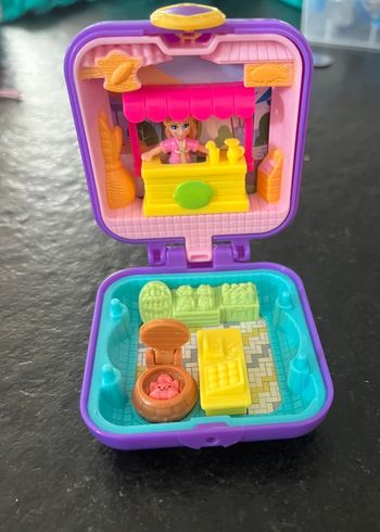 Polly pocket au marché