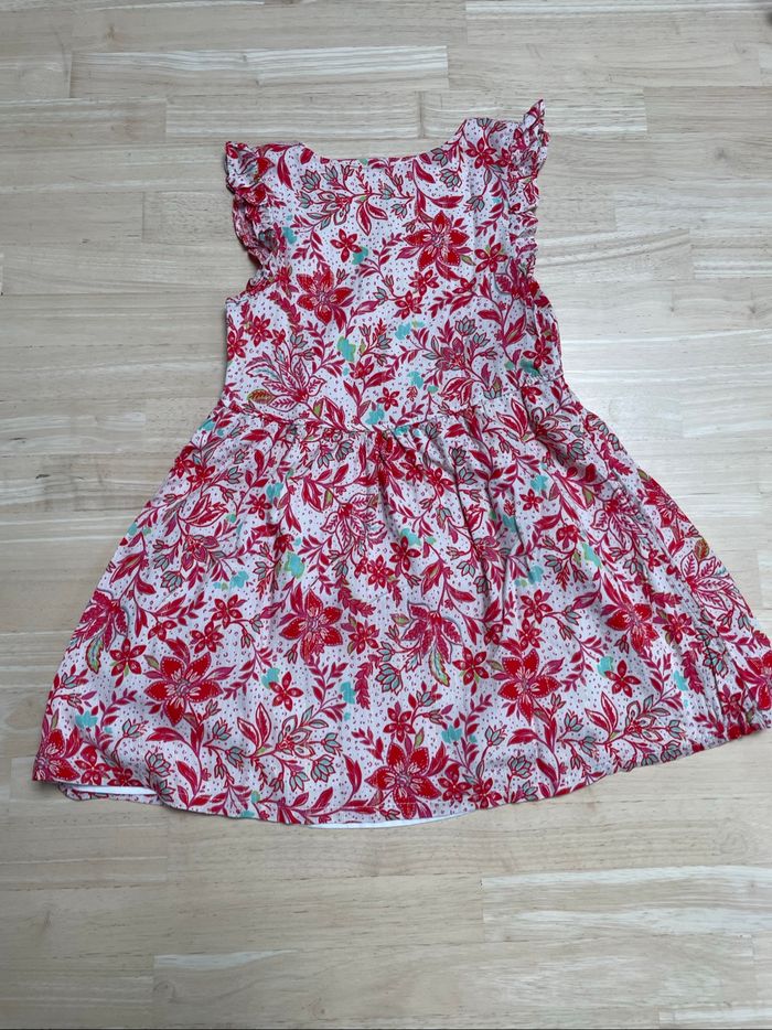 Robe taille 6 ans - photo numéro 2
