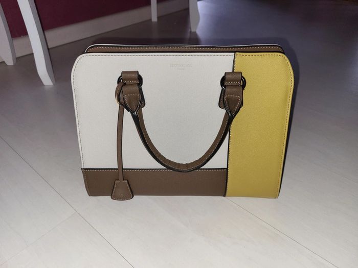 Sac à main beige et marron neuf