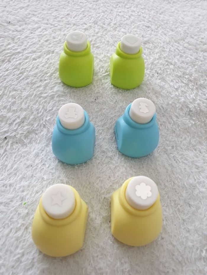 Lot de 6 perforateurs à papier