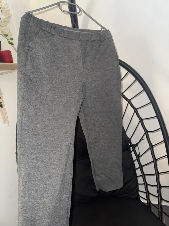 Pantalon femme gris – Taille XXXL – Grande taille chic et confortable - photo numéro 2