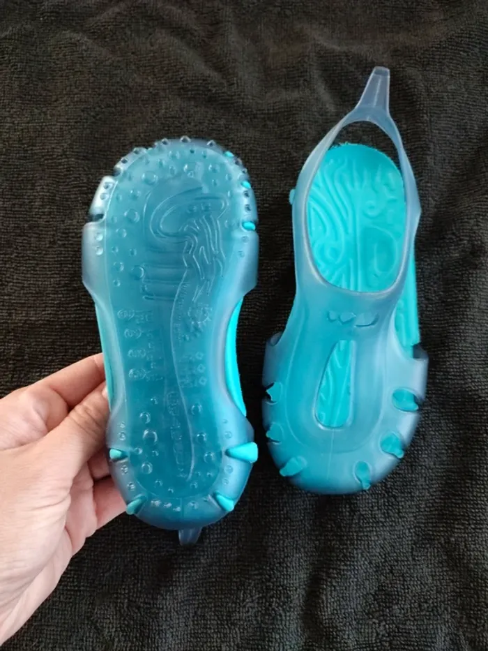 Chaussure garçon piscine ou mer - photo numéro 5