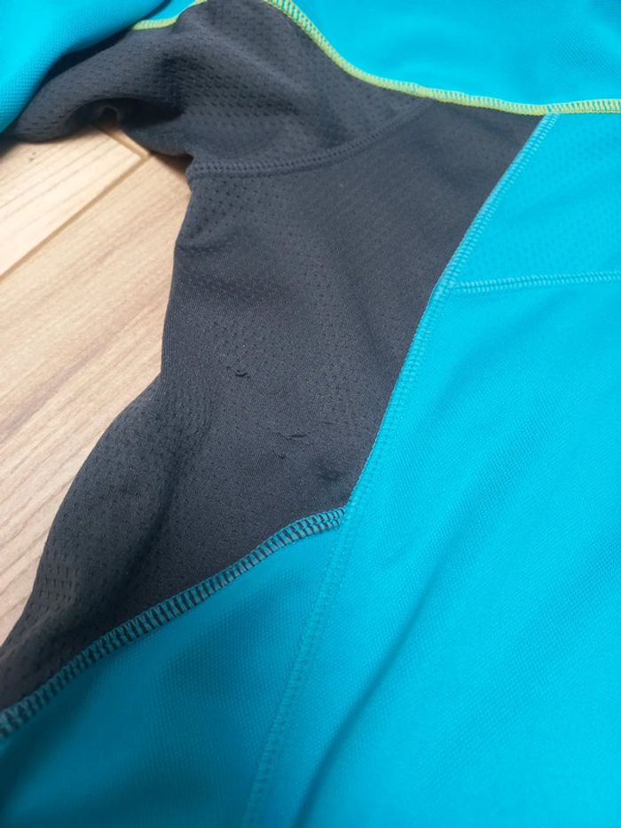 Lot tenue de sport XS - photo numéro 9