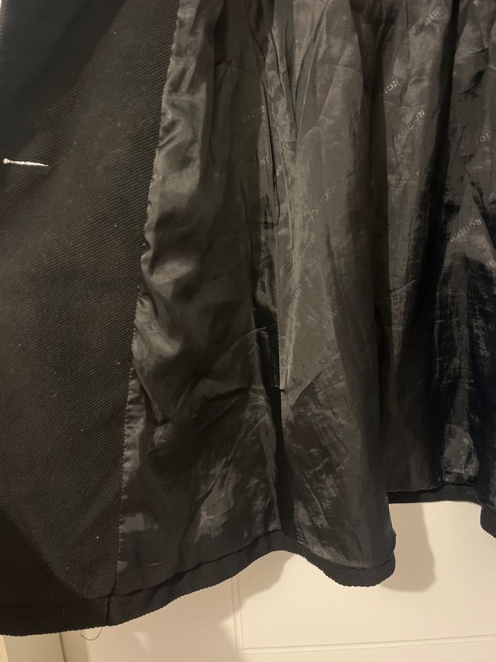 Manteau noir - photo numéro 3