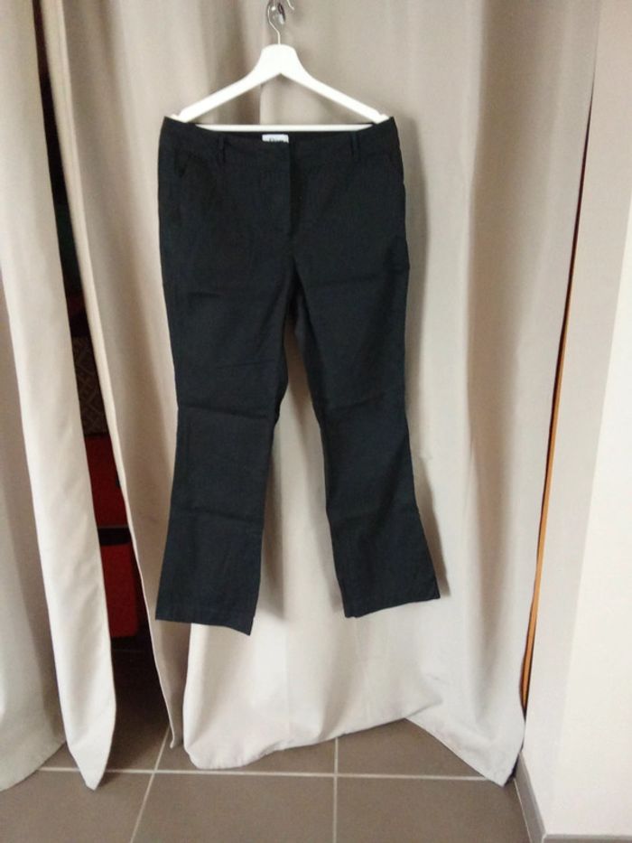 Pantalon noir avec rayure bootcute etam taille 42