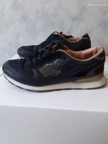 Baskets femme  pointure 37
