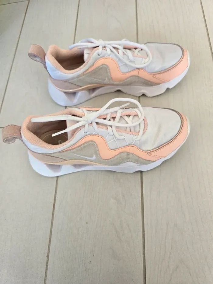 Nike ryz 365