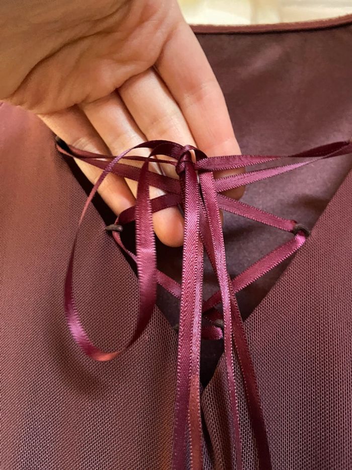 Robe bordeaux taille S - photo numéro 2