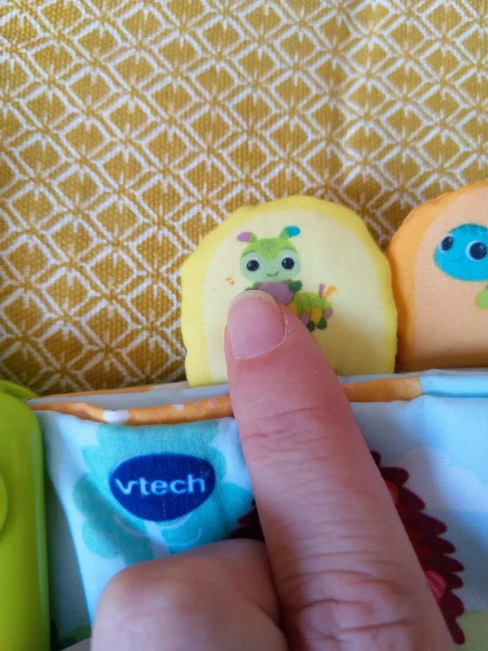 Livre d'éveil musical et sensoriel vtech baby loulous - photo numéro 8