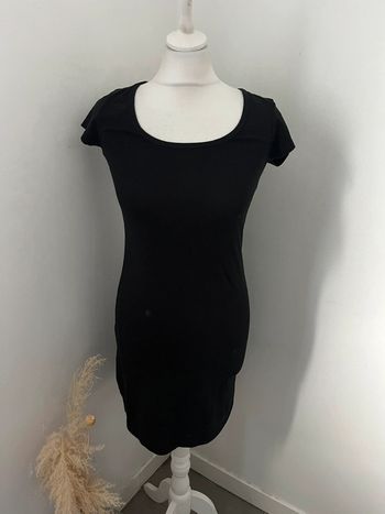 Robe cintrée noire kiabi S comme neuve