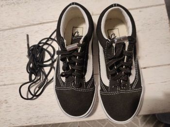 Vans neuves