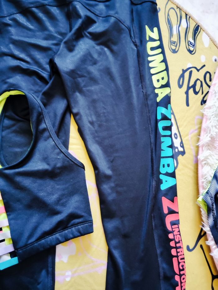Lot vêtements zumba sport S femme legging top - photo numéro 4