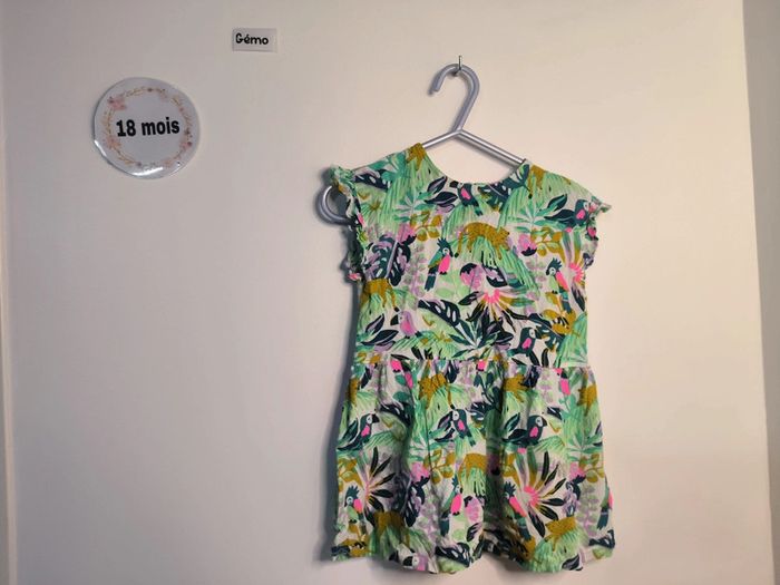 Lot 8 Robes et combishort 18 mois - photo numéro 14