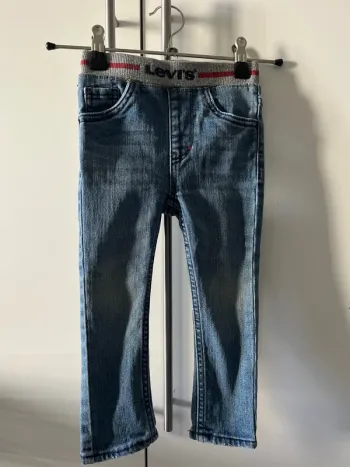 Jean Levi’s skinny enfant
