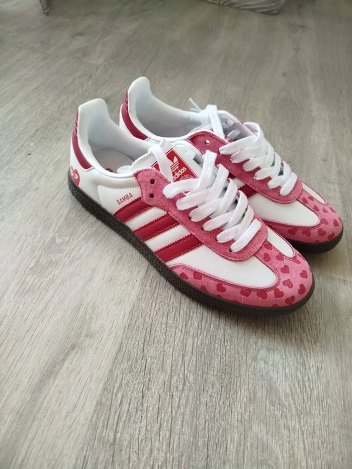 Adidas Comme des Garçons Valentine’s Day Rose 41 - photo numéro 3