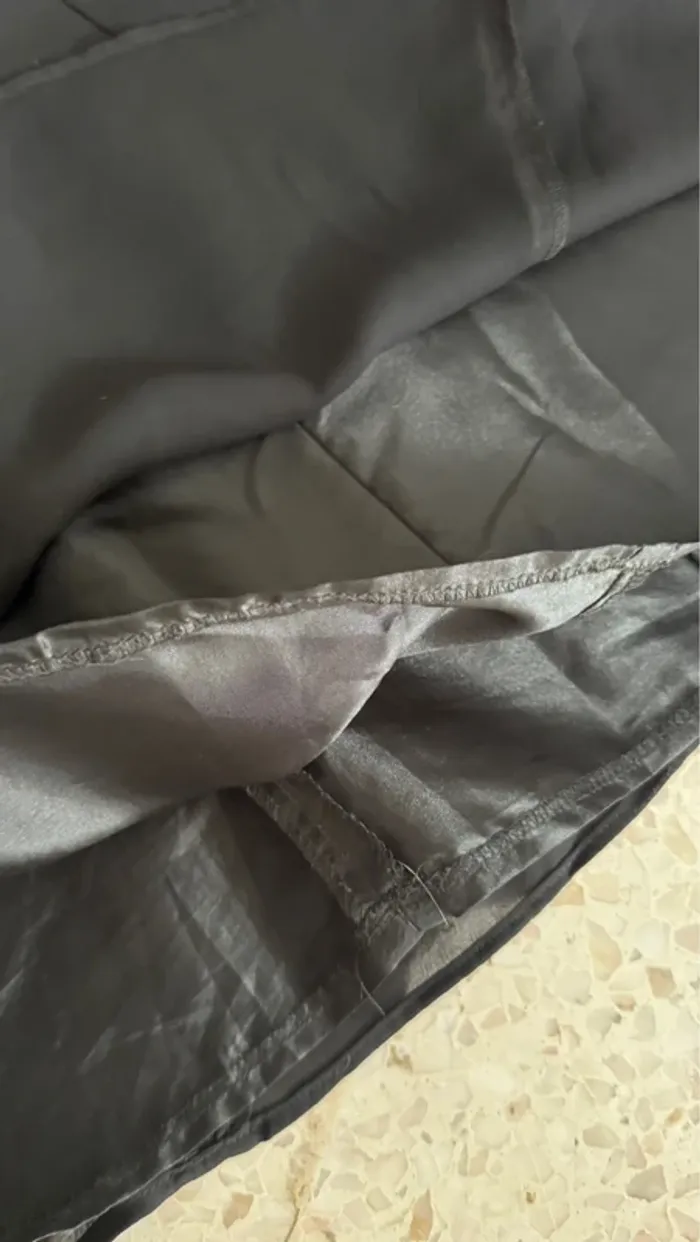 Robe noire dentelle originale 38 - photo numéro 5