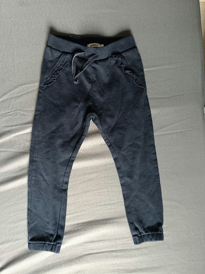 Bas de jogging bleu marine 🦄 Taille 3 ans