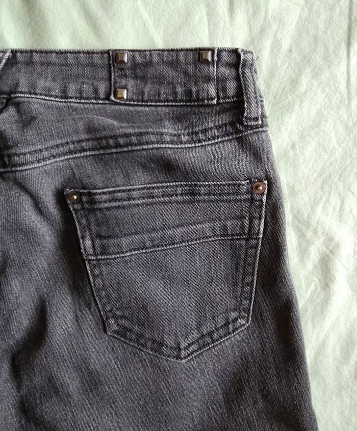 Kiabi Jean Slim Coton Gris Très bon état 36 - photo numéro 3