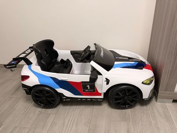 Voiture électrique enfant BMW Motorsport 12V