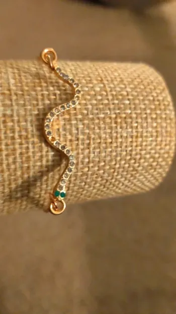 Bracelet forme de serpent doré, femme
