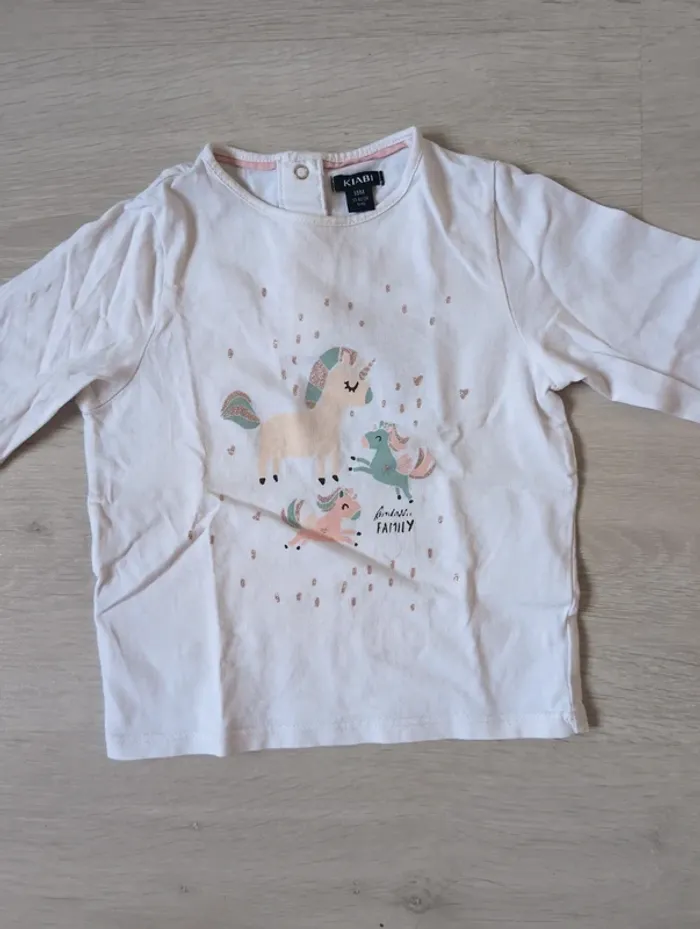 T-shirt