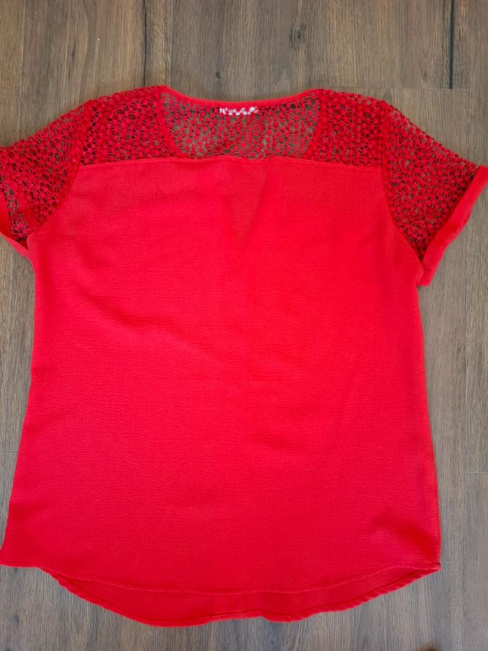 T-shirt rouge - photo numéro 3