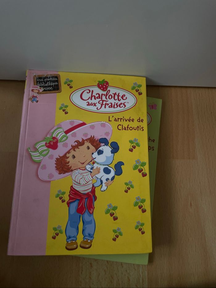 Livre Charlotte aux fraises