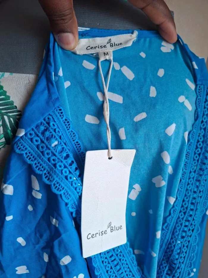 Combi-short bleu et blanc, Cerise Blue, neuf, taille M - photo numéro 5