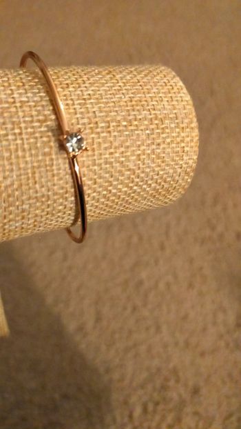 Bracelet doré avec cristal, femme