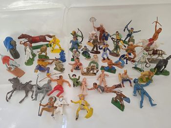 vintage lot de figurines diverses