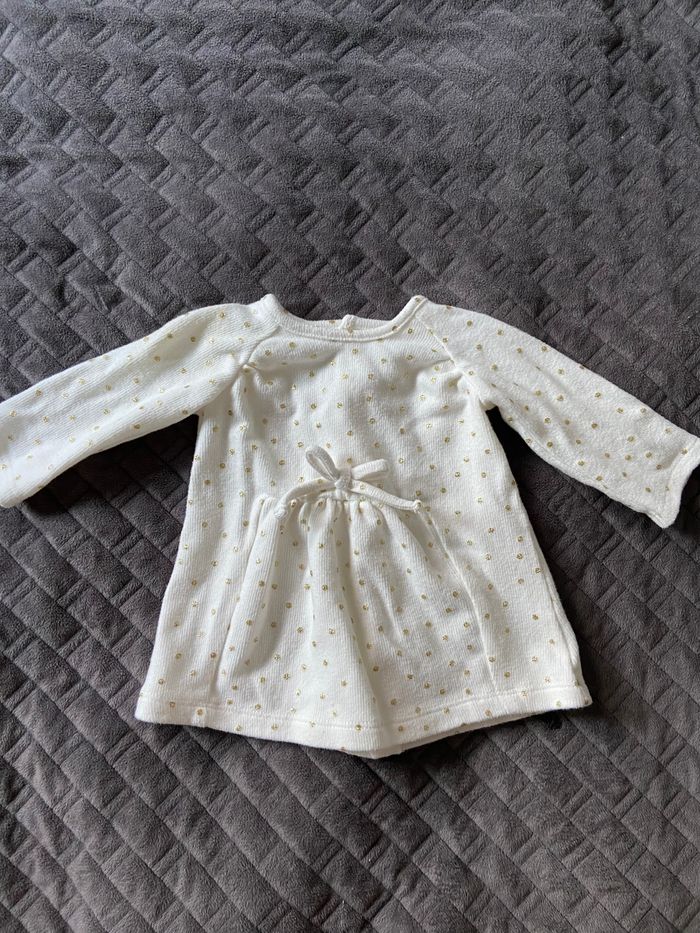 Robe bébé - photo numéro 1