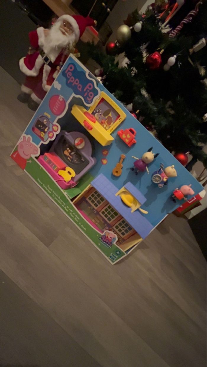 Salle de classe peppa piG - photo numéro 4