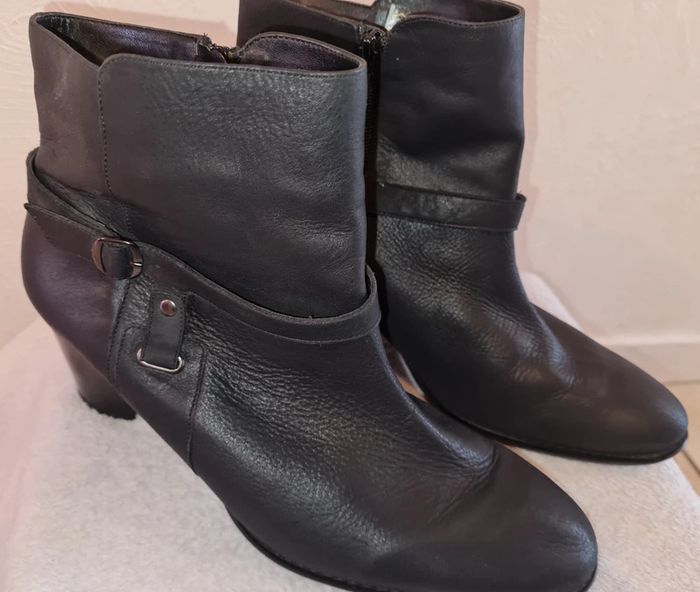 Chaussure - photo numéro 1