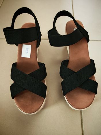 Chaussures compensées