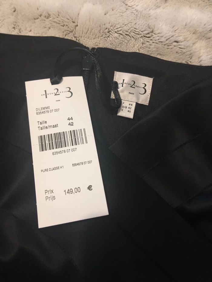 Robe noire chic - 123 - T.44 - photo numéro 5