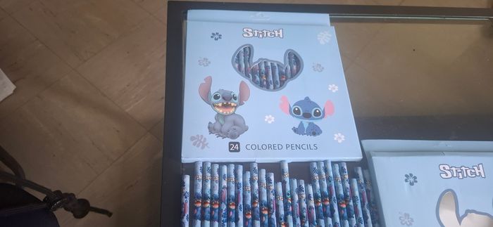 Lot 24 crayon de couleurs stitch - photo numéro 6