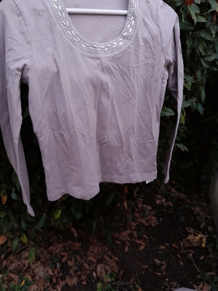 Betty barclay tee-shirt beige taille 40 - photo numéro 2