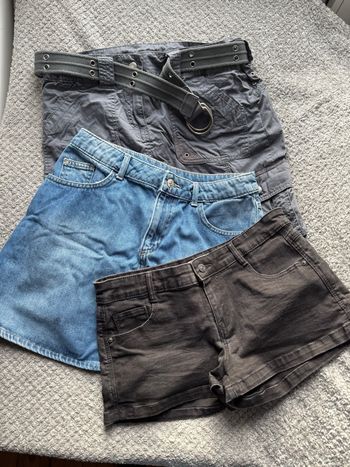 Lot femme été 40 jupe et short 