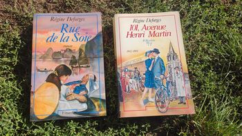 Deux livres Régine Deforges