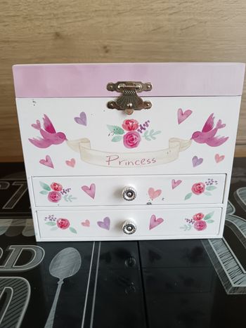 Boîte à bijoux musicale licorne et princesse enchantée