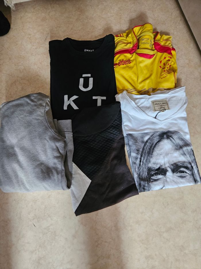 Vêtements garçon XS - photo numéro 2